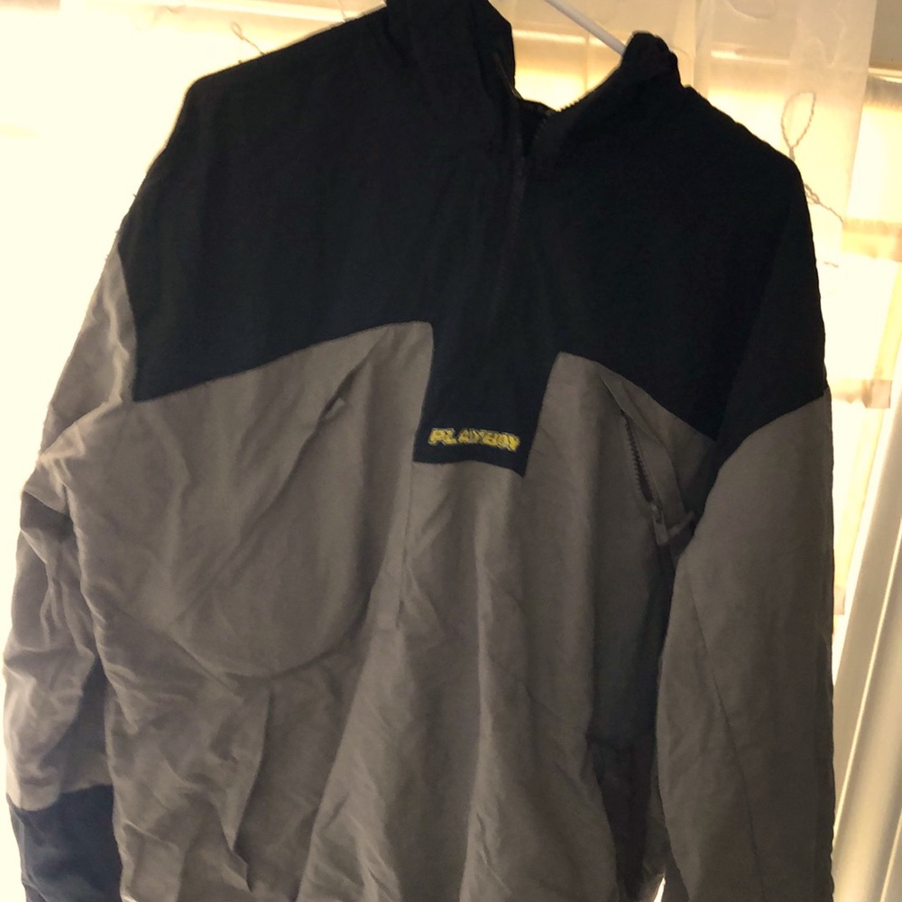 RETRO PLAYBOY WINDBREAKER. M.